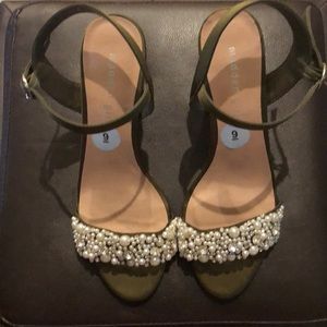 Madden Girl Shoes - Size 9.